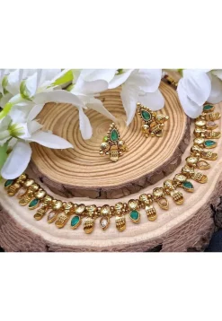 Golden Polished Stone Studded Necklace Set
