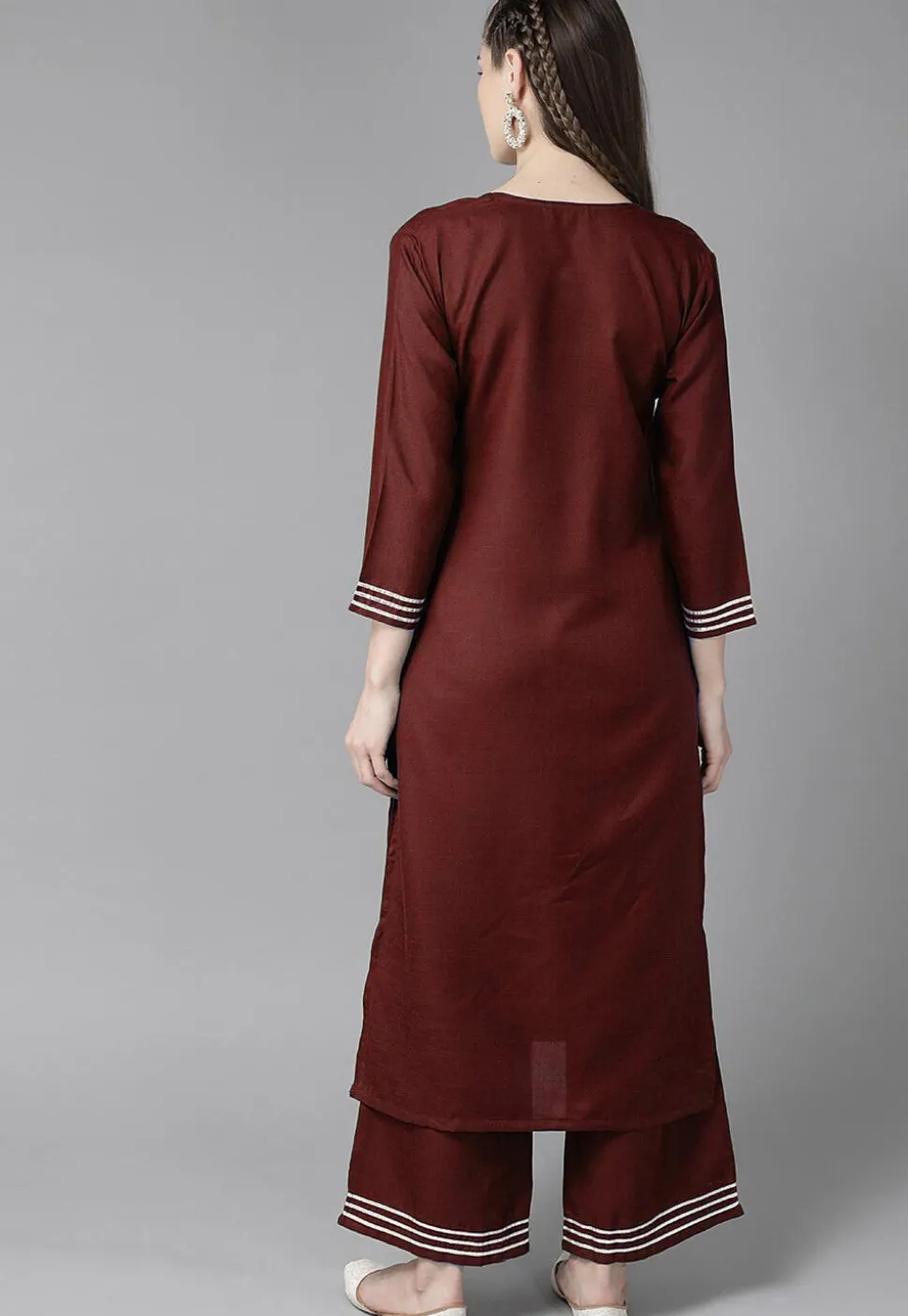Gota Embellished Rayon Straight Kurta in Maroon