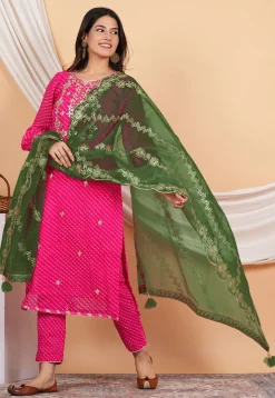 Gota Patti Organza Dupatta in Dark Green
