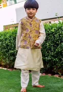 Hand Block Printed Pure Chanderi Silk Nehru Jacket in Yellow