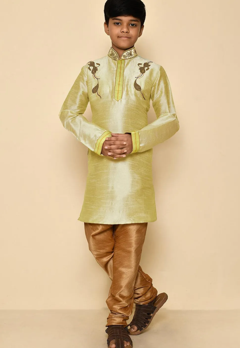 Hand Embroidered Art Silk Kurta in Pastel Green