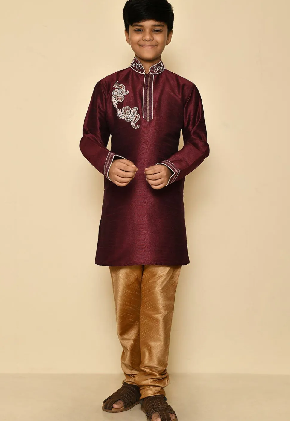 Hand Embroidered Dupion Silk Kurta in Maroon