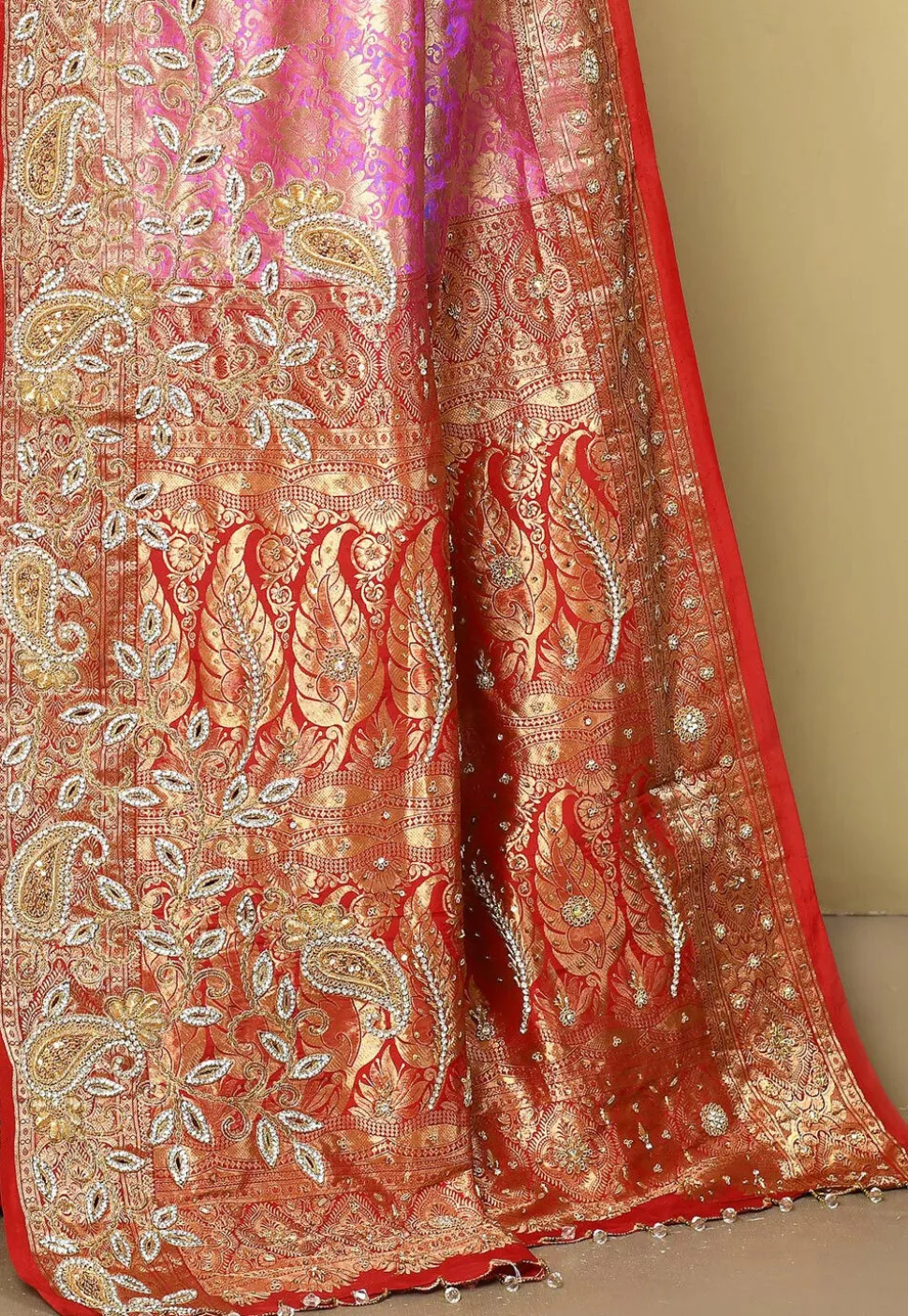 Hand Embroidered Pure Kanchipuram Silk Saree in Pink