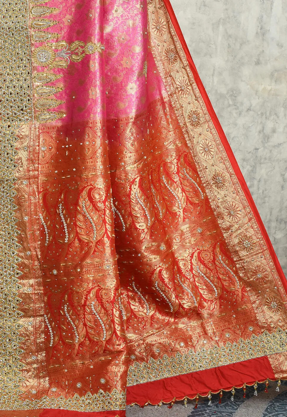 Hand Embroidered Pure Kanchipuram Silk Saree in Pink