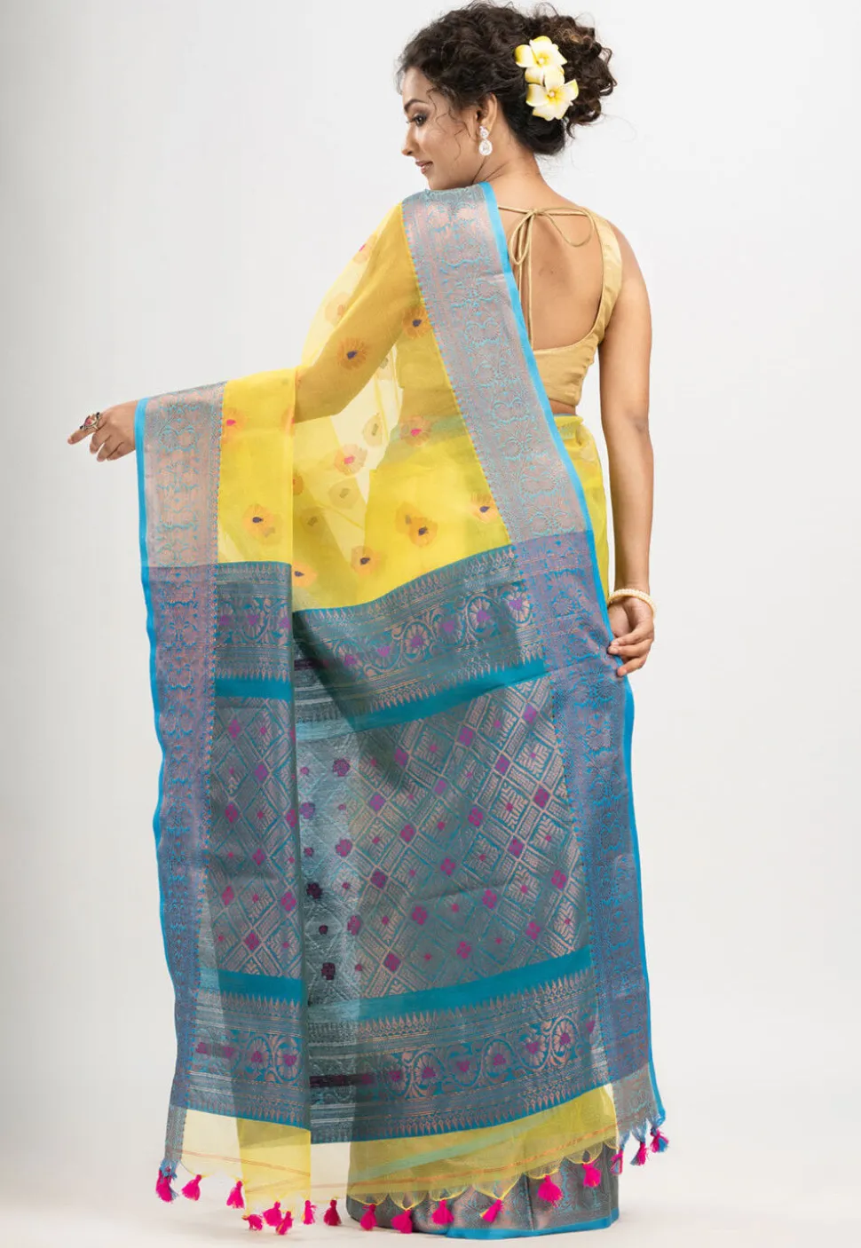 Handloom Art Silk Saree in Yellow