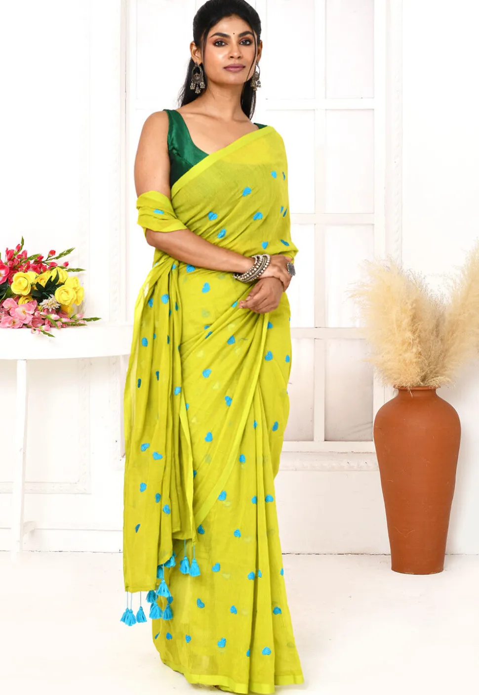Handloom Cotton Saree in Light Green
