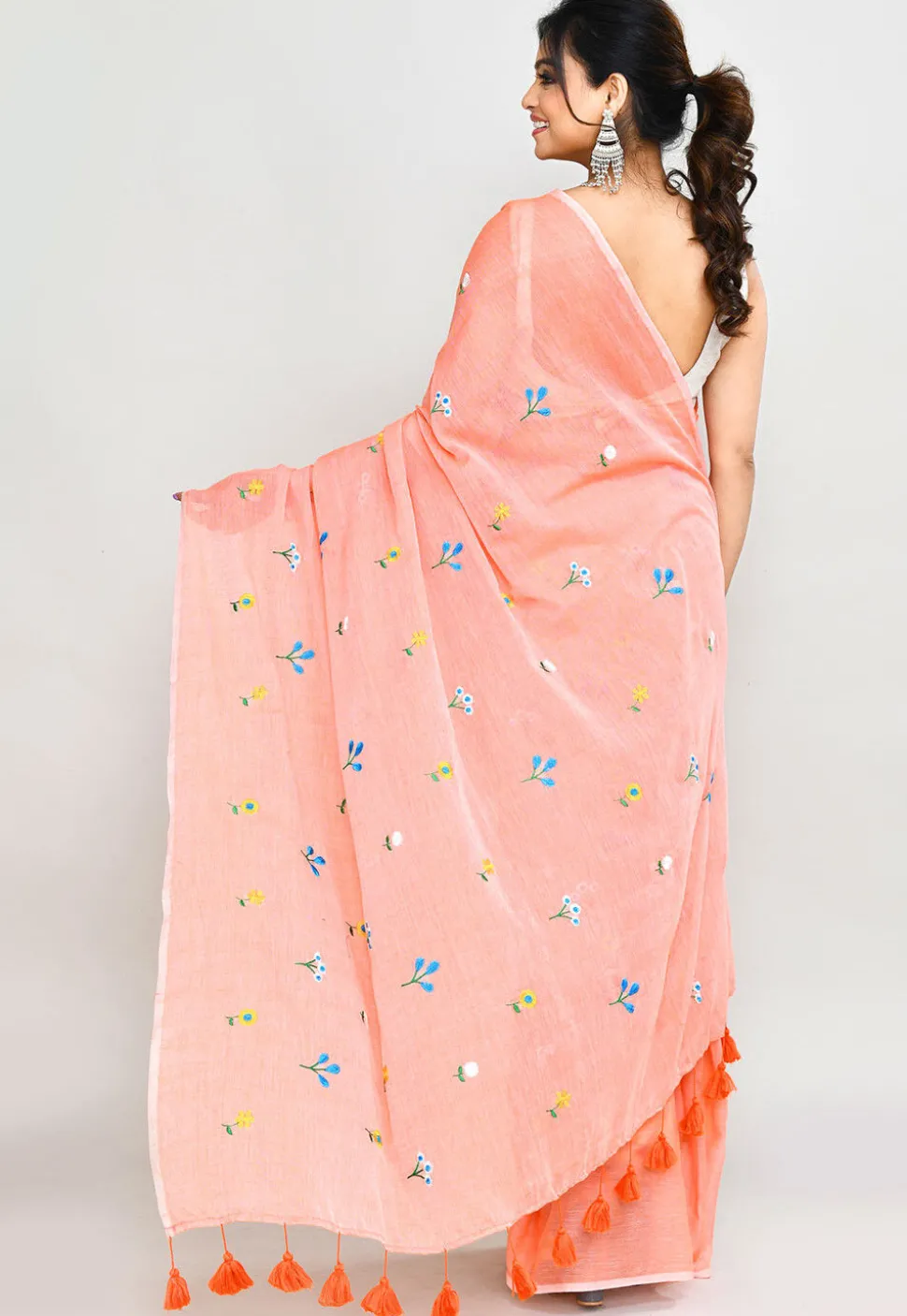 Handloom Cotton Saree in Peach