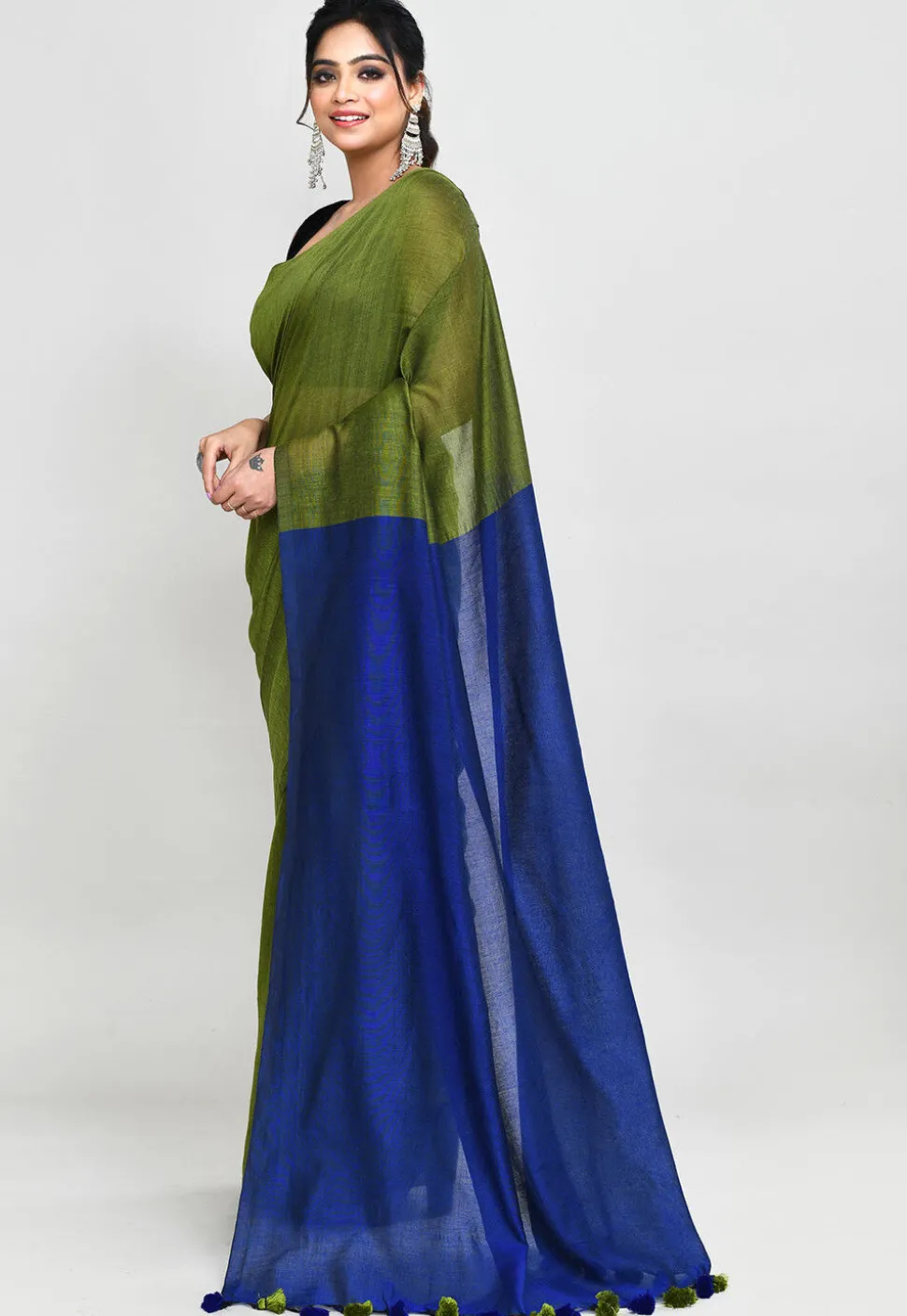 Handloom Cotton Saree in Green