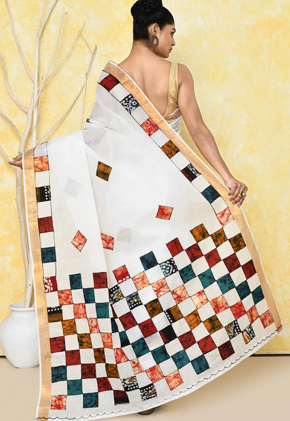 Handloom Cotton Saree in White