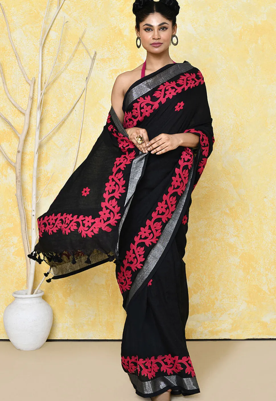 Handloom Cotton Saree in Black