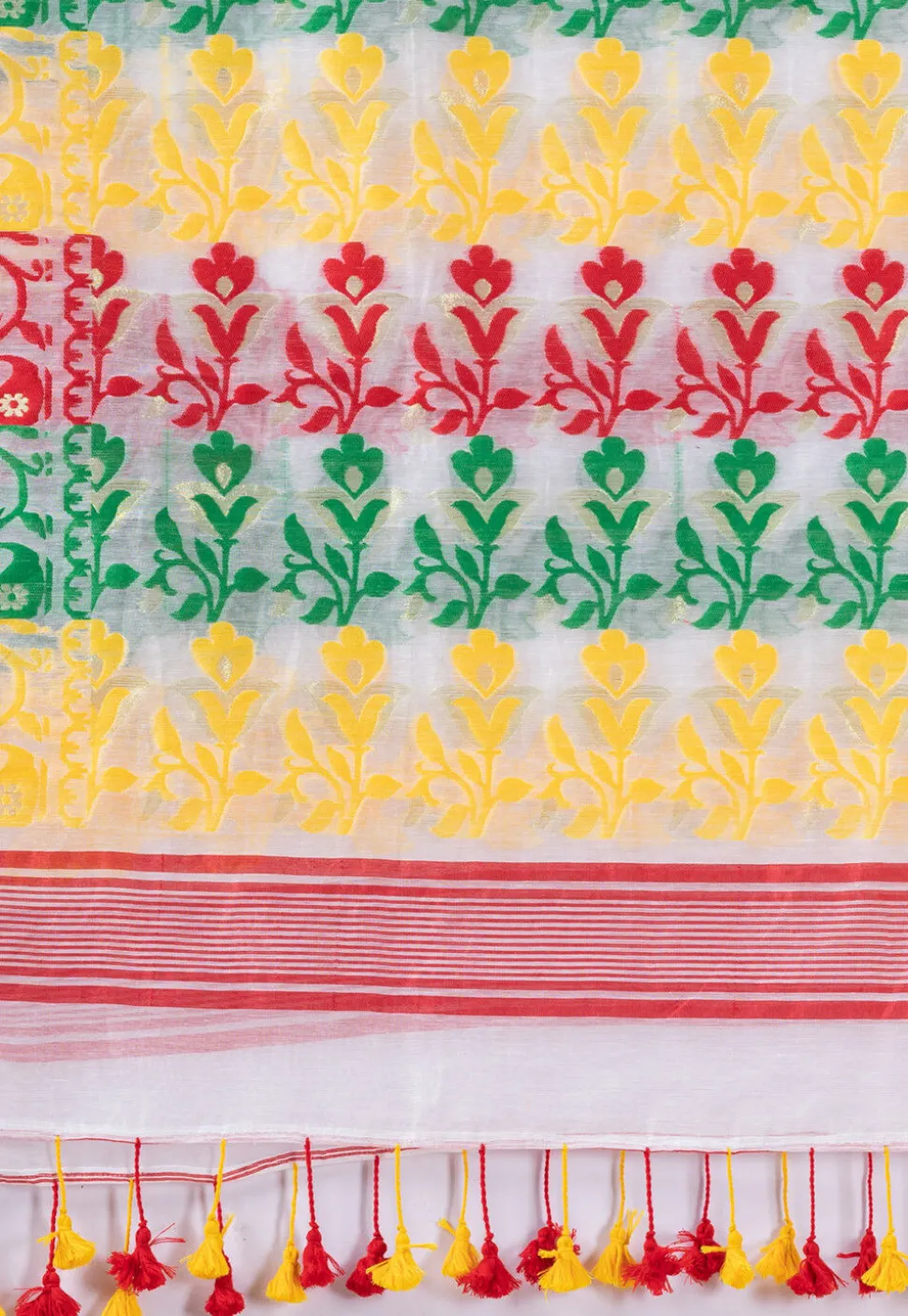 Handloom Cotton Saree in White