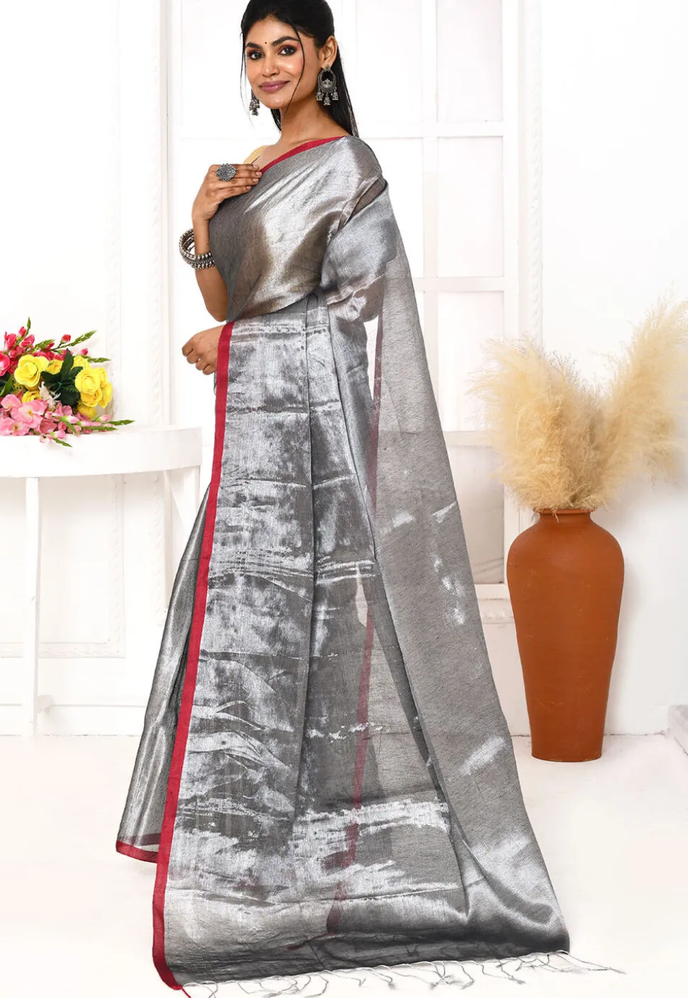 Handloom Cotton Silk Saree in Grey