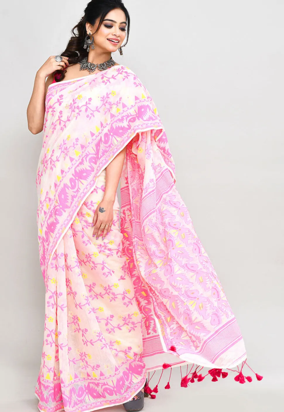 Handloom Jamdani Cotton Silk Saree in Off White