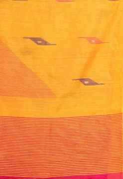 Handloom Jamdani Cotton Saree in Fuchsia
