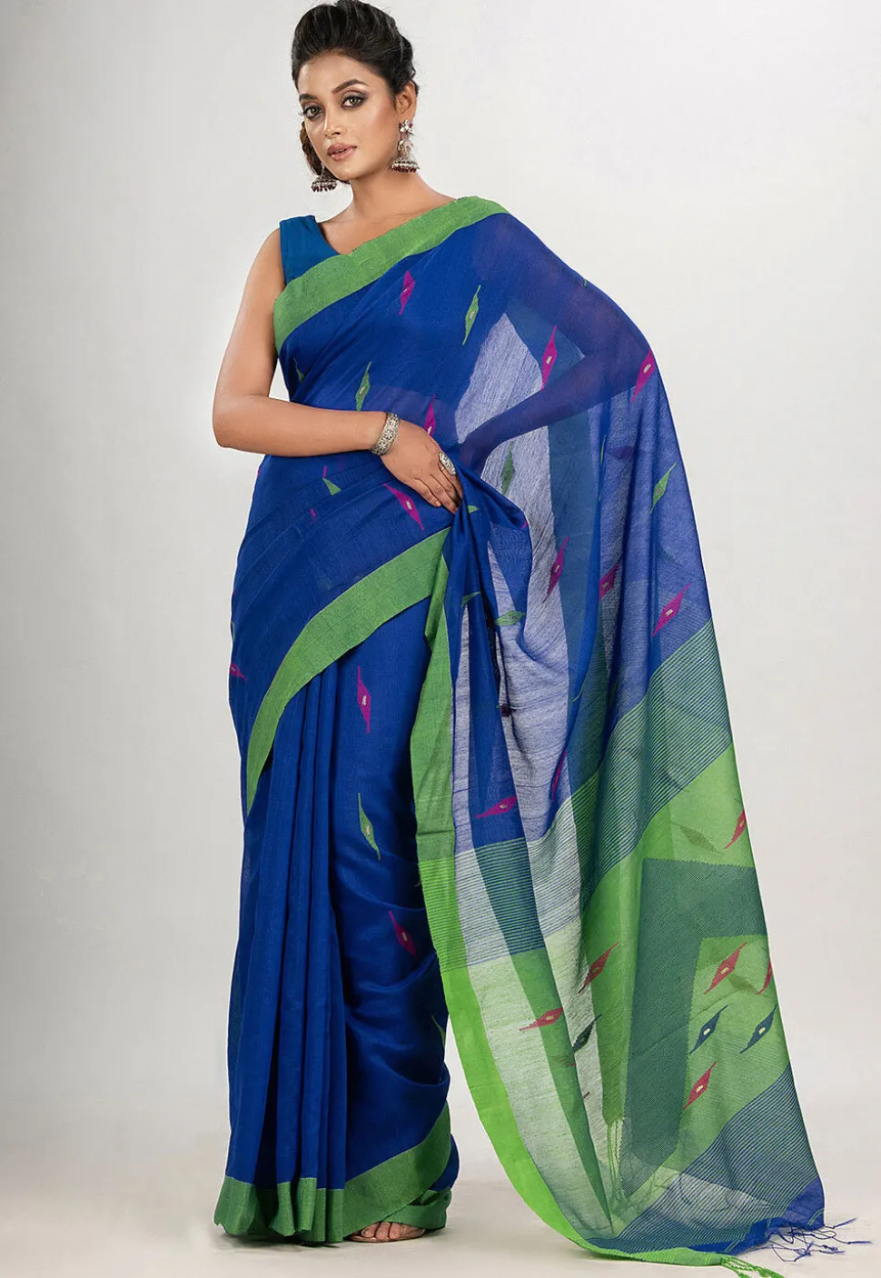 Handloom Jamdani Cotton Saree in Royal Blue