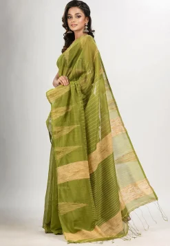 Handloom Jamdani Cotton Saree in Green