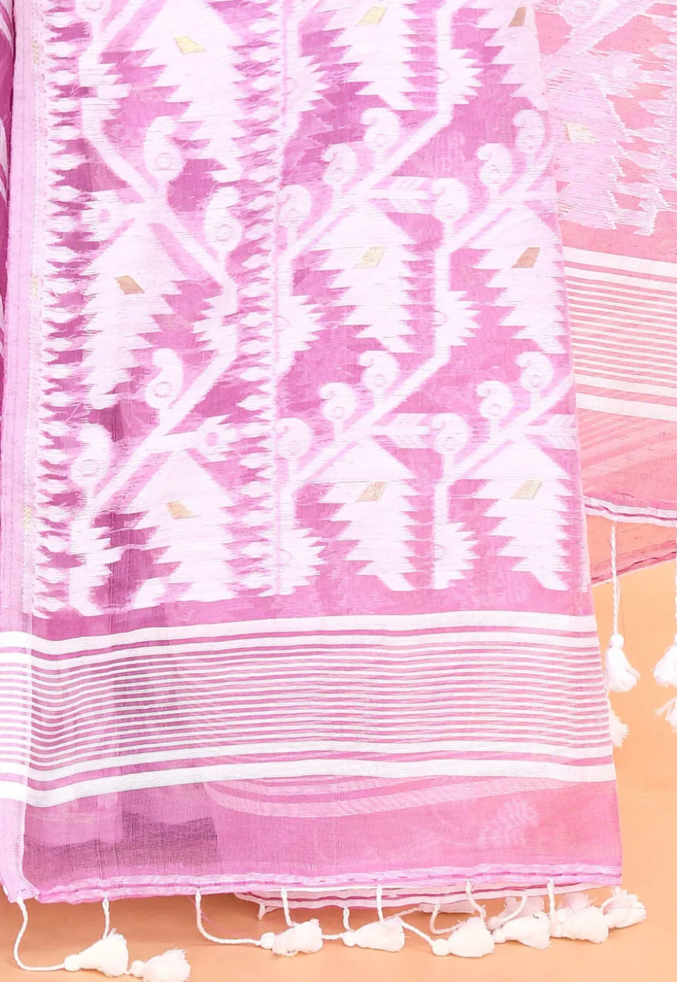 Handloom Jamdani Cotton Silk Saree in Light Purple