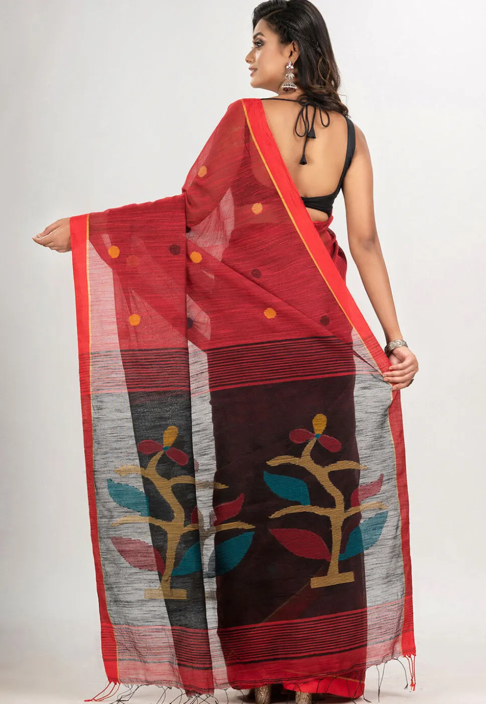Handloom Jamdani Cotton Saree in Red