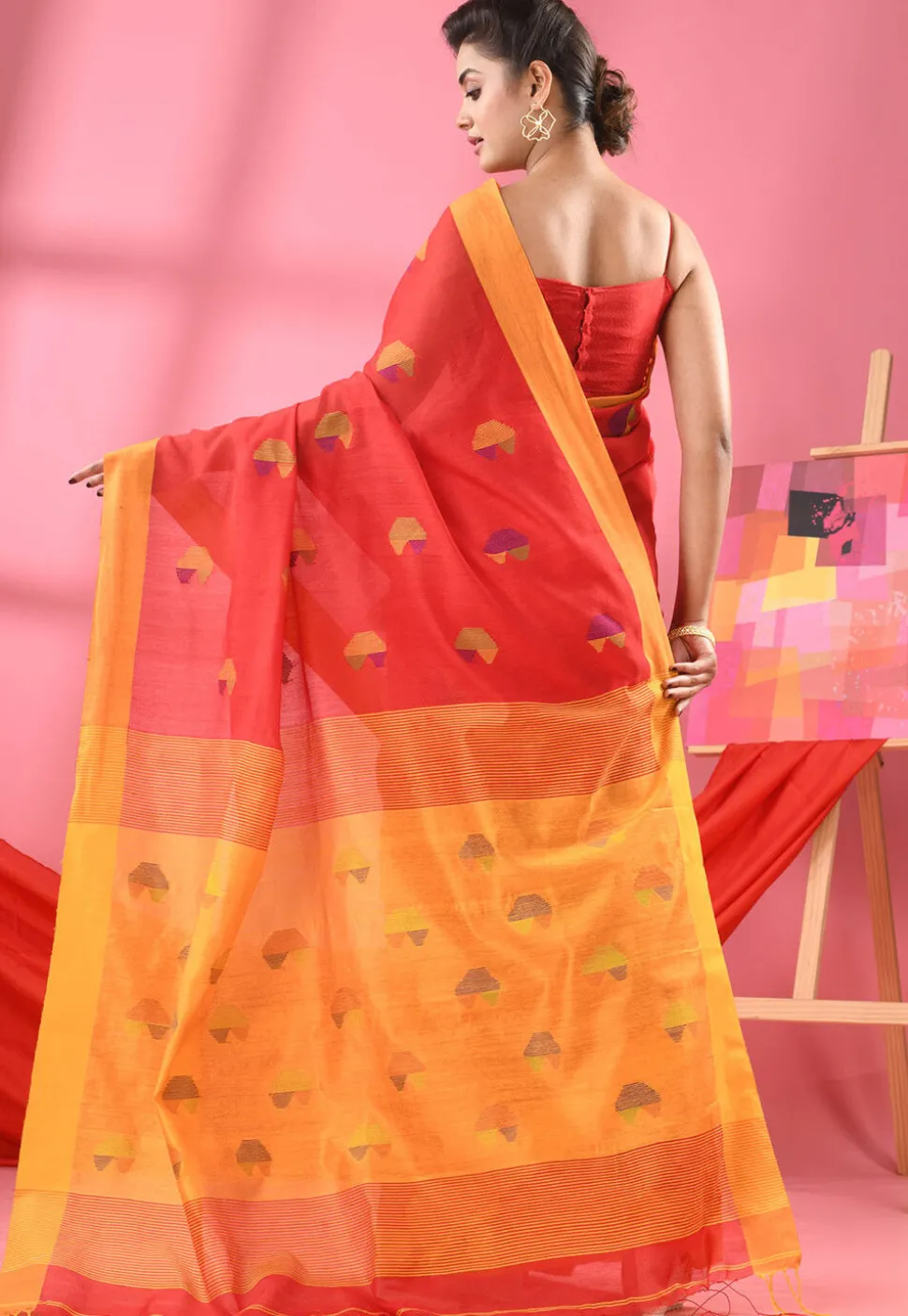 Handloom Jamdani Cotton Saree in Red