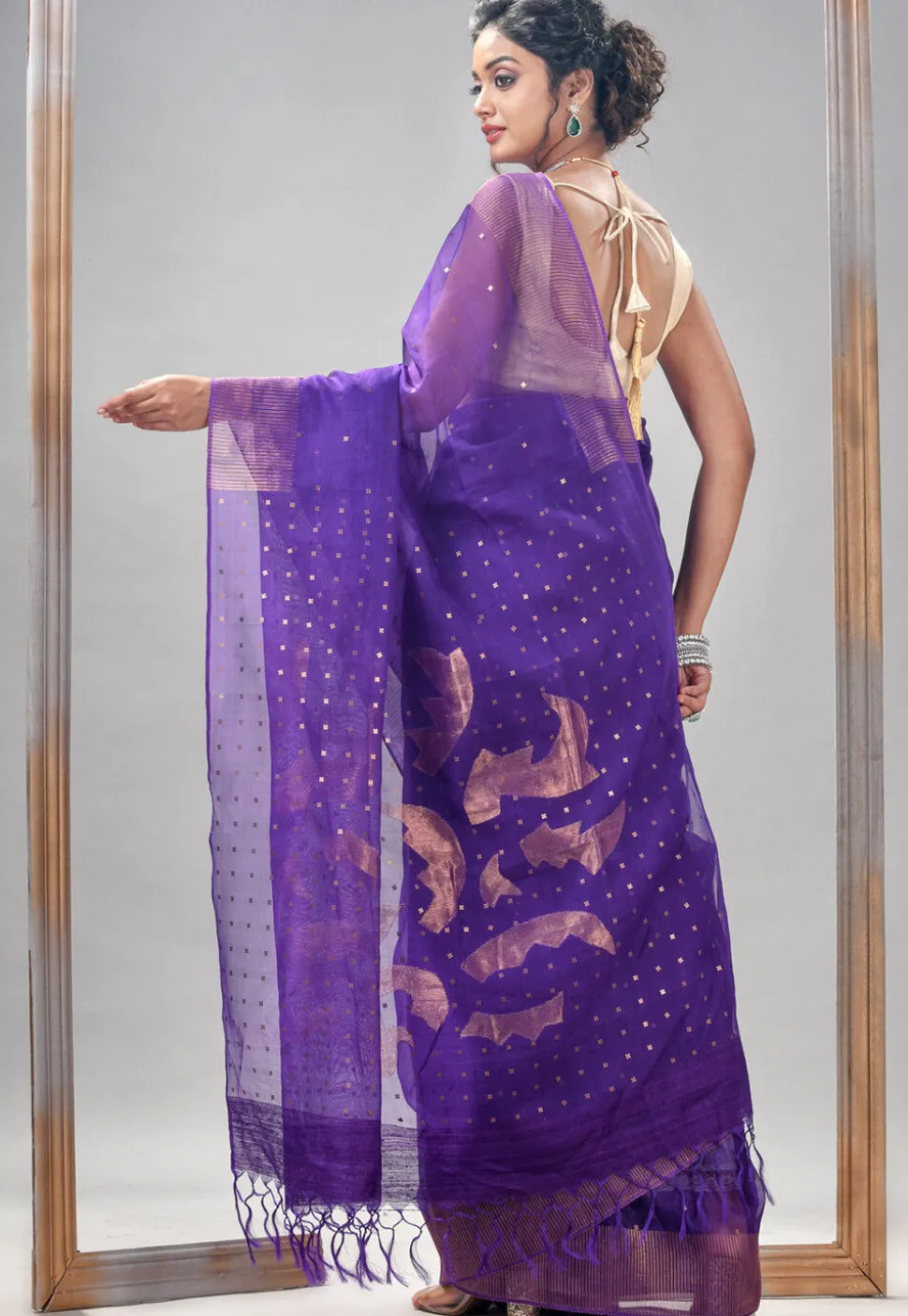 Handloom Jamdani Pure Matka Silk Saree in Purple