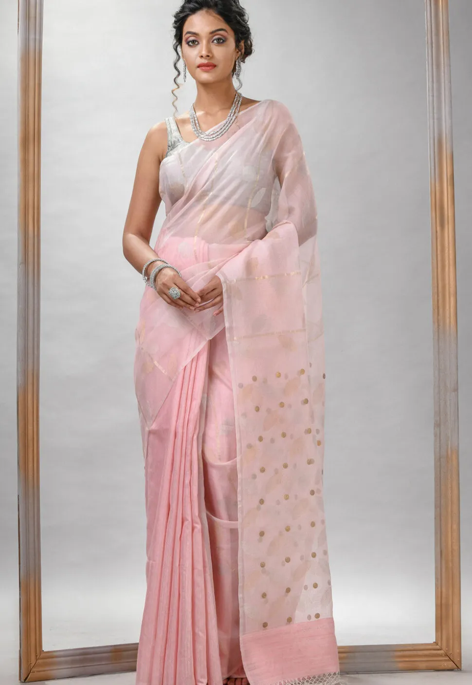 Handloom Jamdani Pure Matka Silk Saree in Baby Pink
