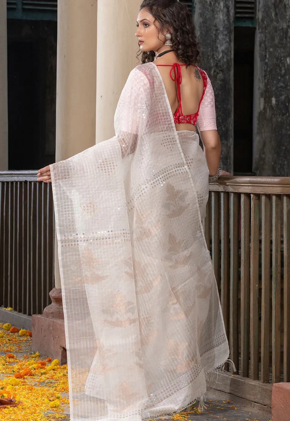 Handloom Jamdani Pure Matka Silk Saree in Off White