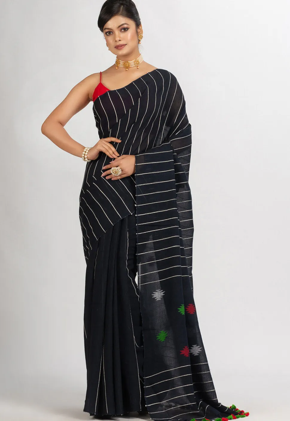 Handloom Pure Cotton Saree in Black