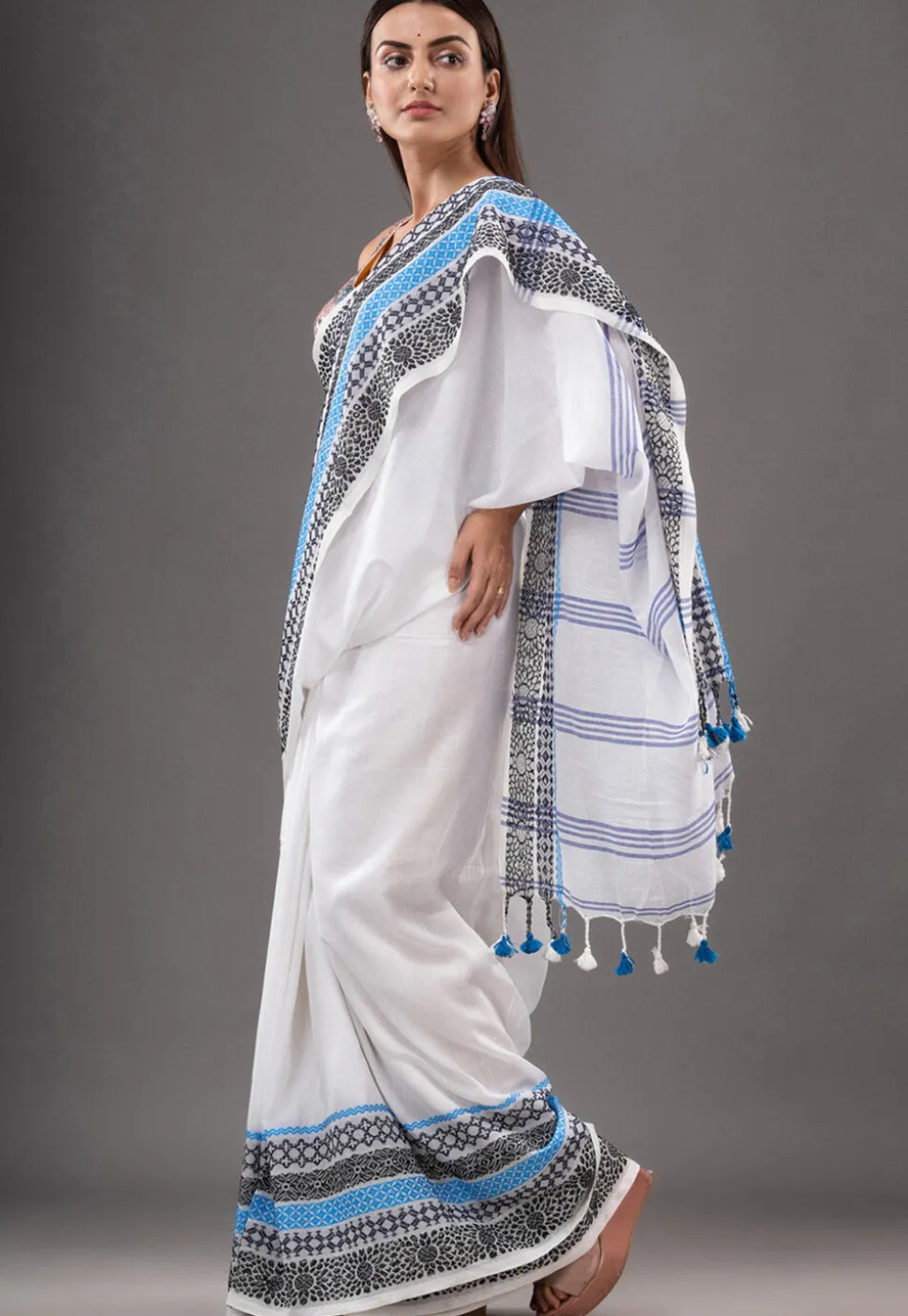 Handloom Pure Cotton Saree in White