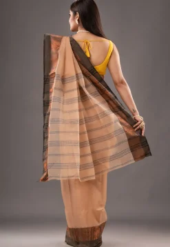 Handloom Pure Cotton Tant Saree in Peach