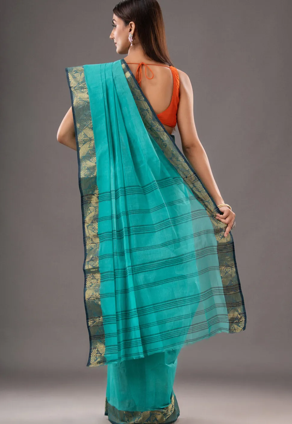 Handloom Pure Cotton Tant Saree in Sea Green