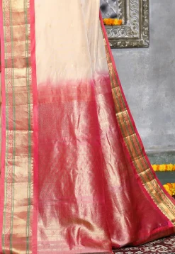 Handloom Pure Silk Cotton Gadwal Saree in Light Beige