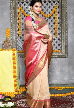 Handloom Pure Silk Cotton Gadwal Saree in Light Beige