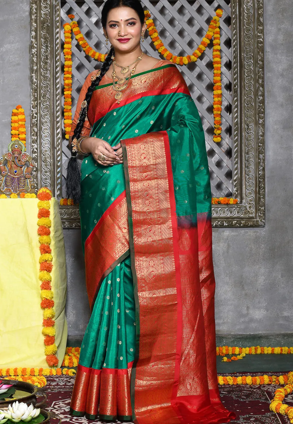 Handloom Pure Silk Gadwal Saree in Green