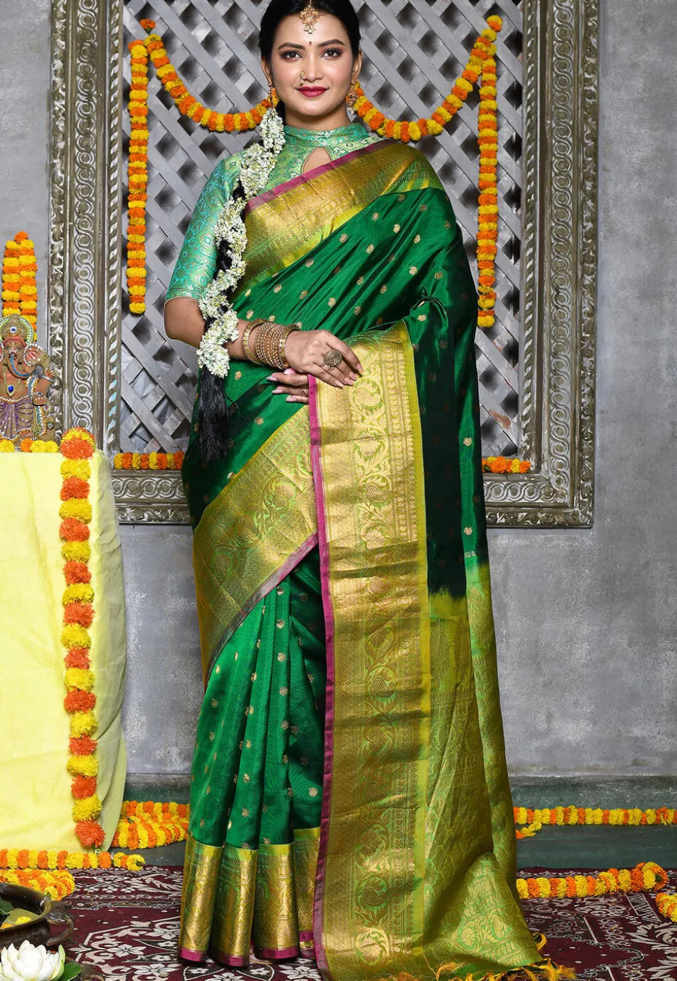 Handloom Pure Silk Gadwal Saree in Green