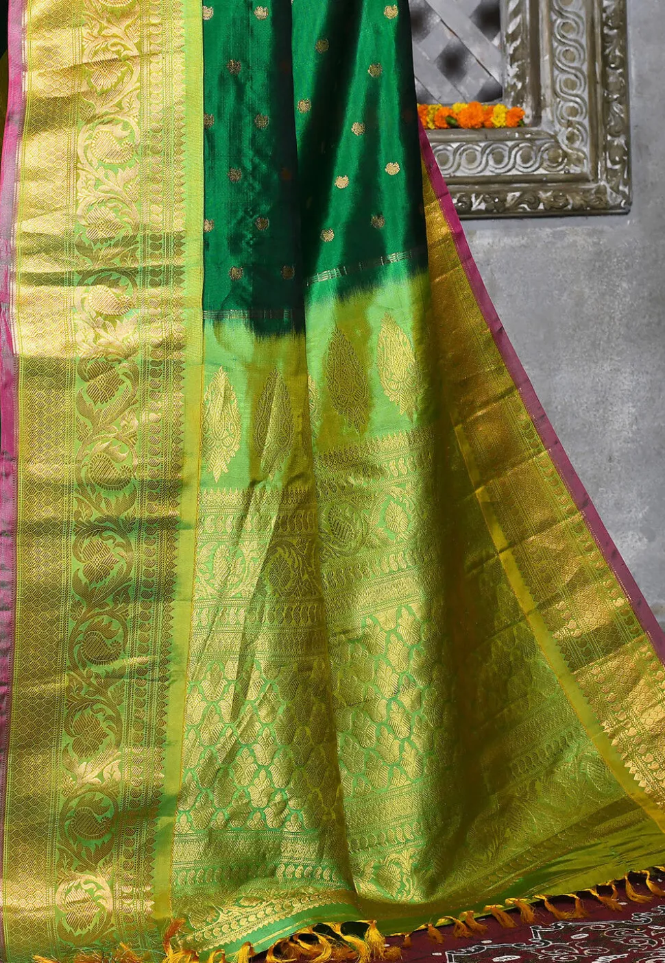 Handloom Pure Silk Gadwal Saree in Green