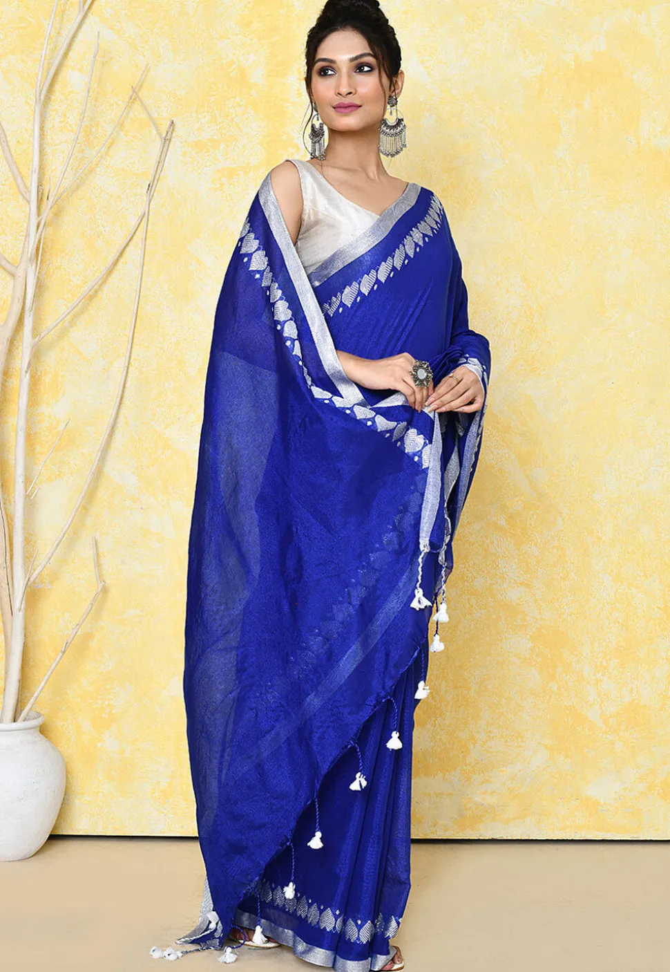 Handloom Tissue Silk Saree in Navy Blue