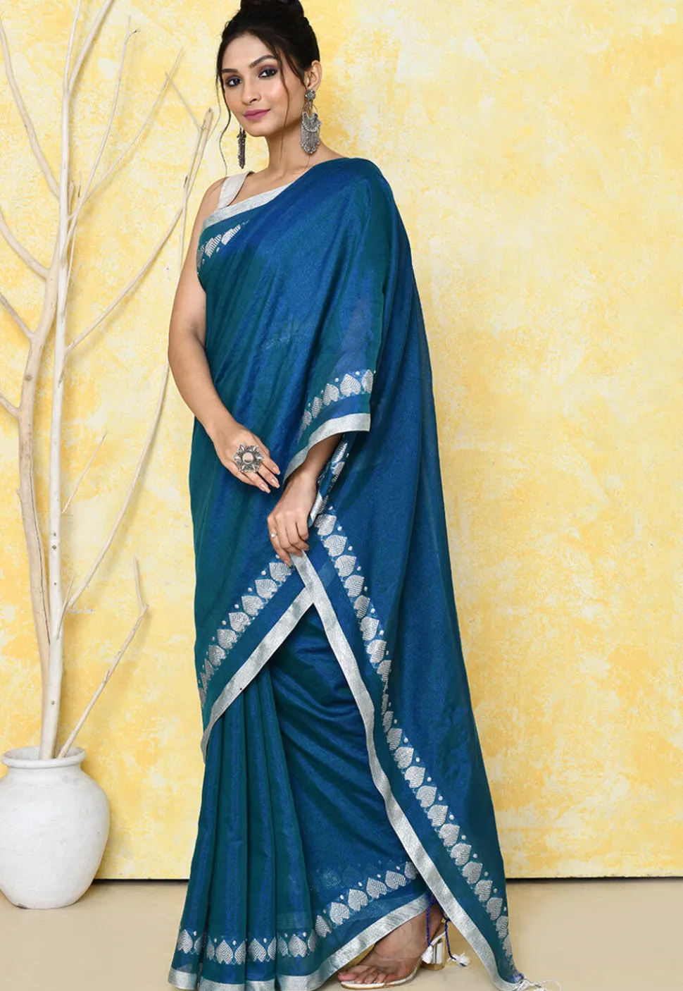 Handloom Tissue Silk Saree in Teal Blue