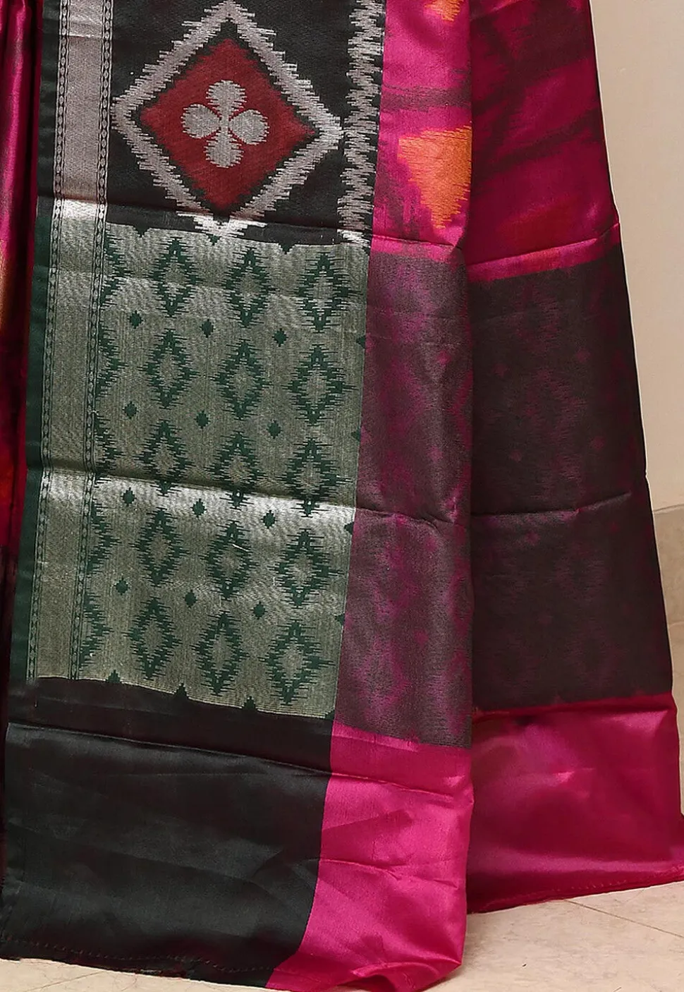 Ikat Printed Art Silk Saree in Fuchsia