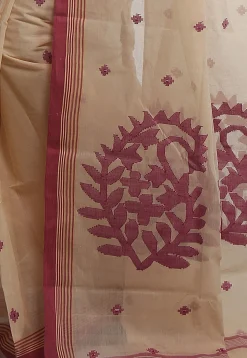 Jamdani Pure Cotton Saree in Beige