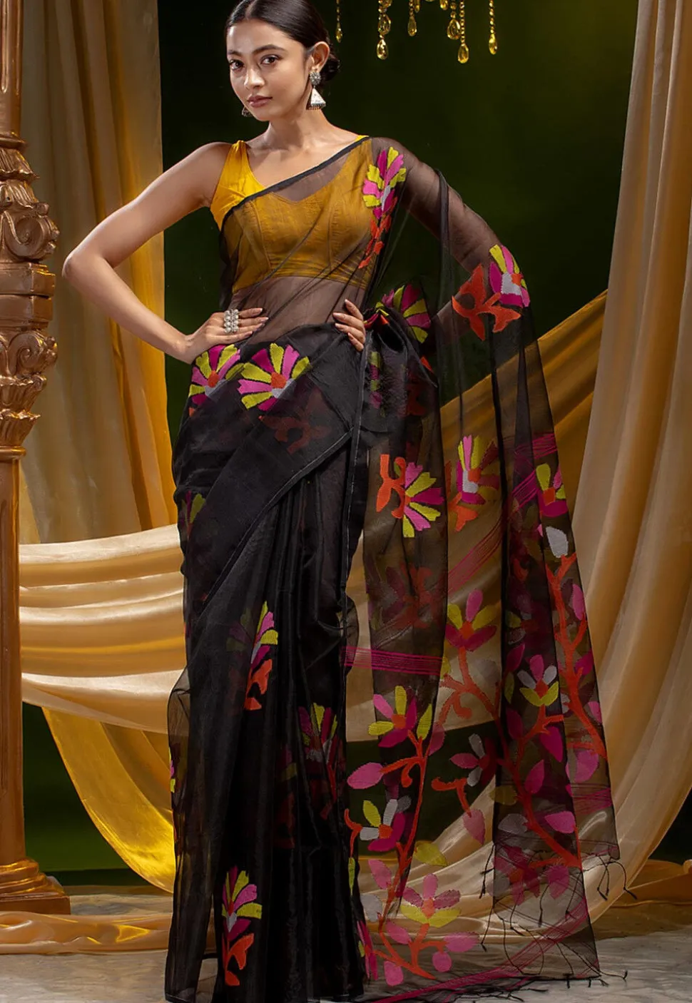 Jamdani Pure Muslin Silk Saree in Black
