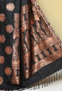 Kanchipuram Saree in Black