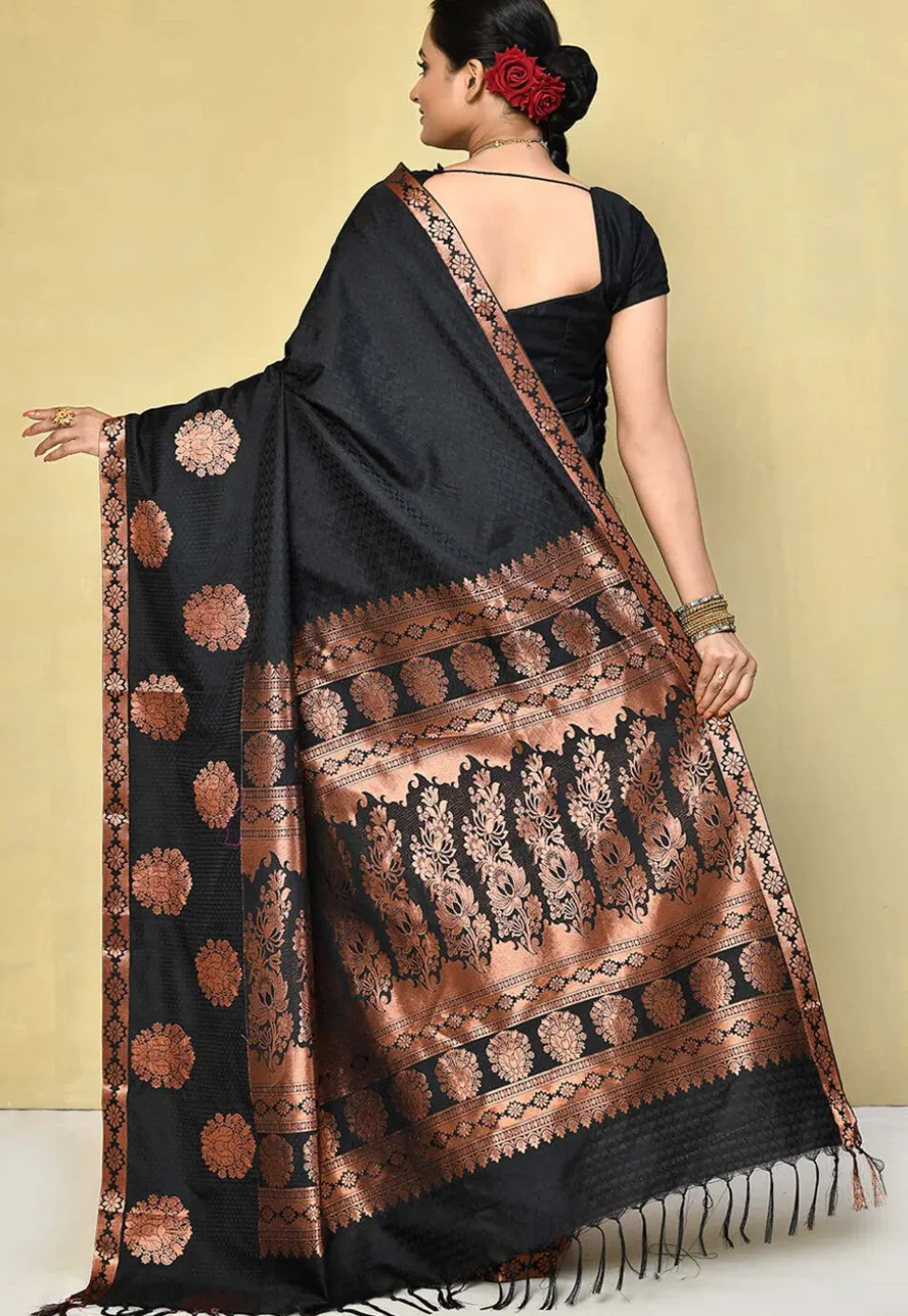 Kanchipuram Saree in Black