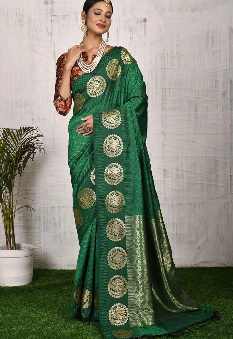 Kanchipuram Saree in Dark Green