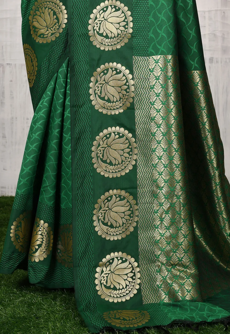 Kanchipuram Saree in Dark Green
