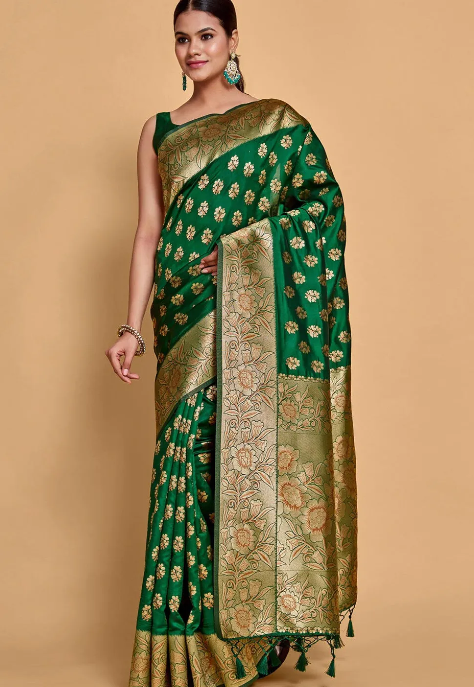 Kanchipuram Saree in Dark Green