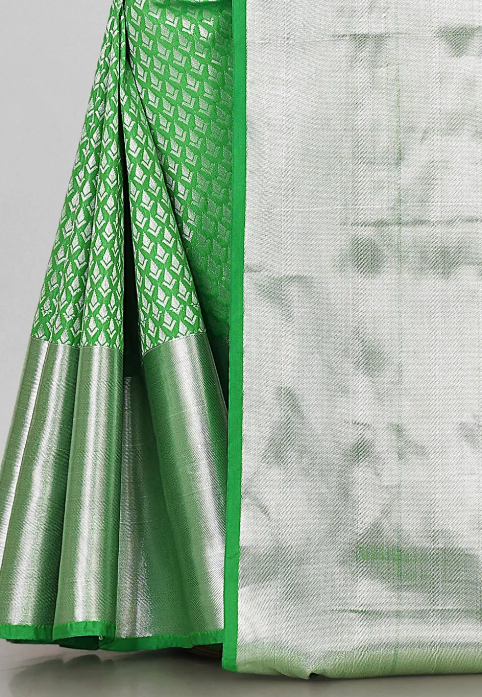 Kanchipuram Saree in Green