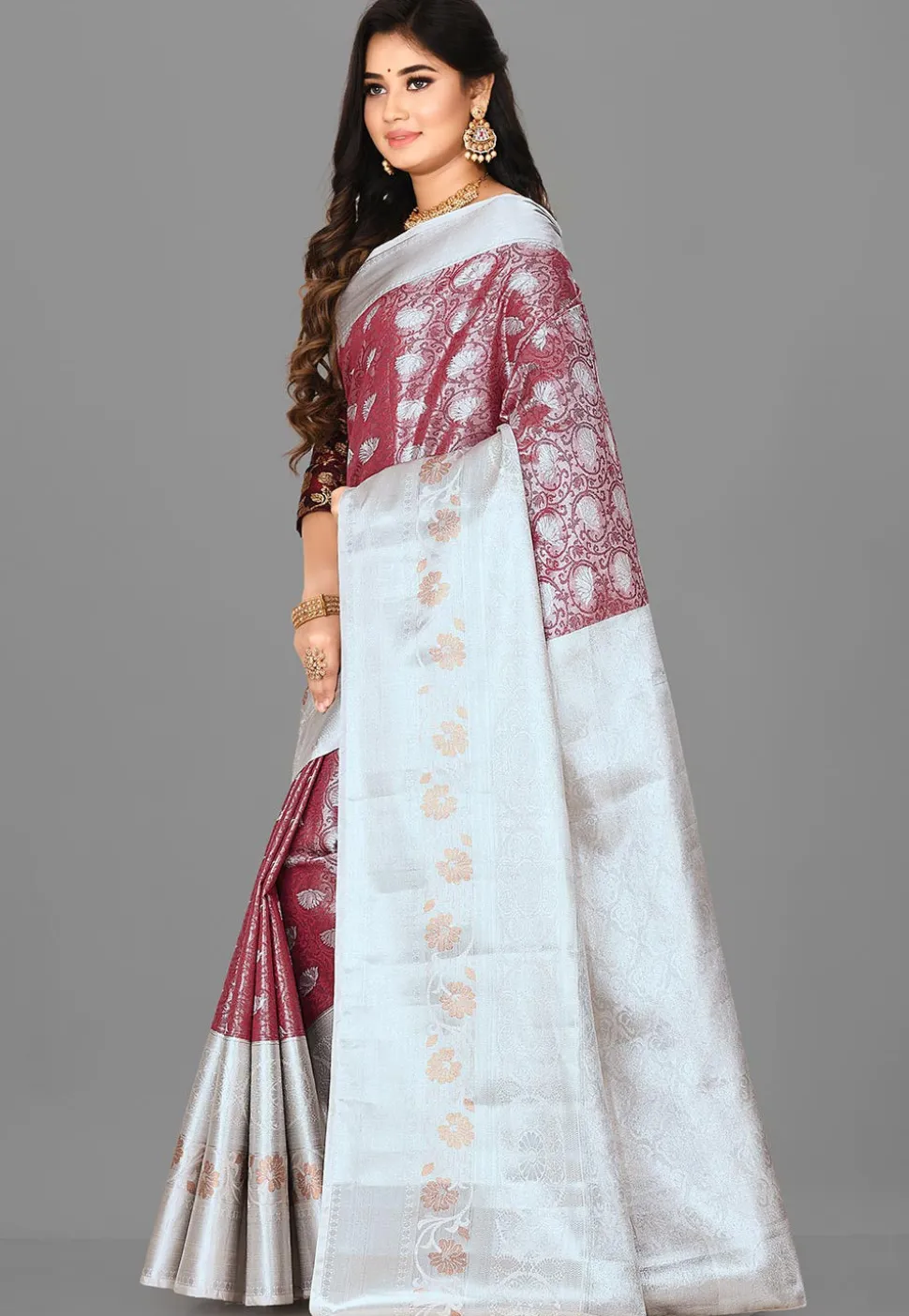 Kanchipuram Saree in Red