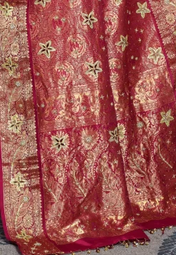 Kanchipuram Silk Saree in Dark Magenta