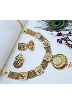 Kemp Stone Studded Necklace Set