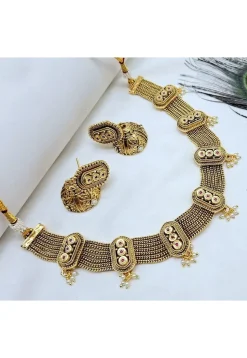 Kemp Stone Studded Necklace Set